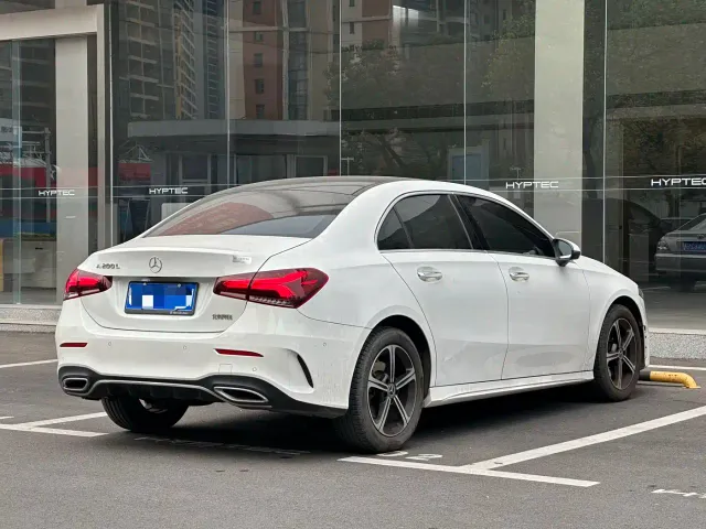 Mercedes-Benz A-Class — Фото автомобиля 9