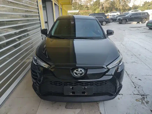 Toyota Frontlander — Фото автомобиля 2