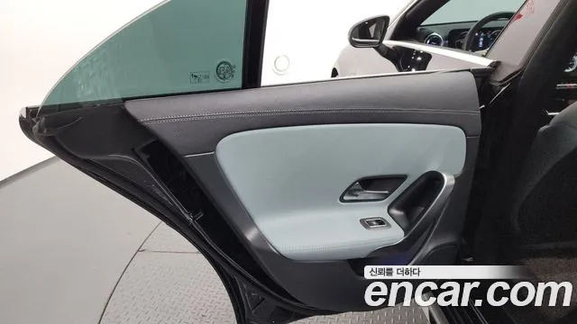 Mercedes-Benz CLA-Class — Фото автомобиля 25