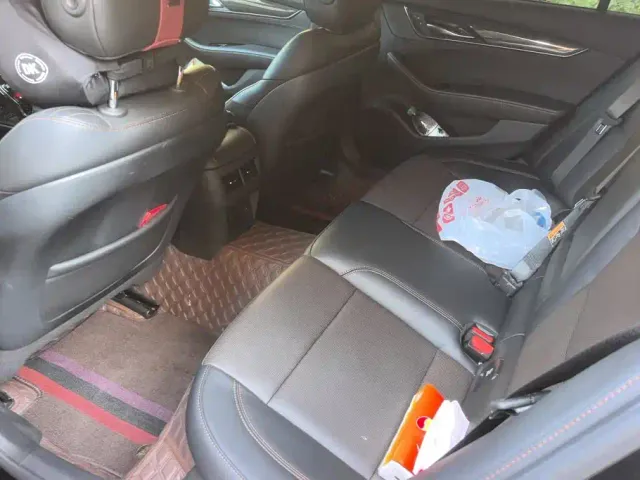 Cadillac CT5 — Фото автомобиля 11