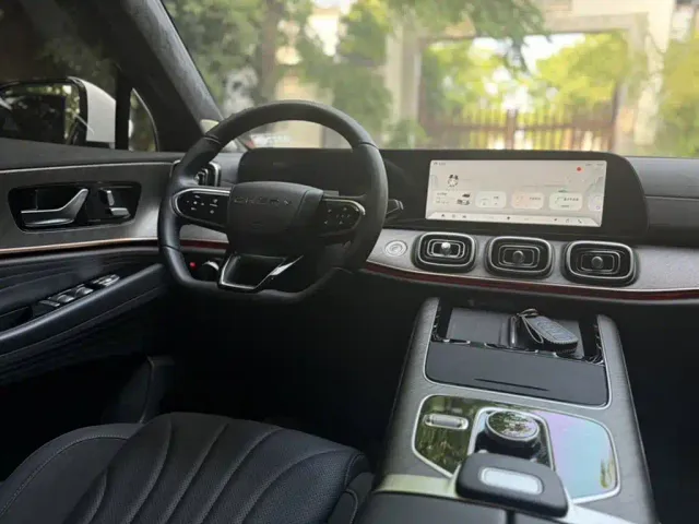 Chery Tiggo 9 — Фото автомобиля 4