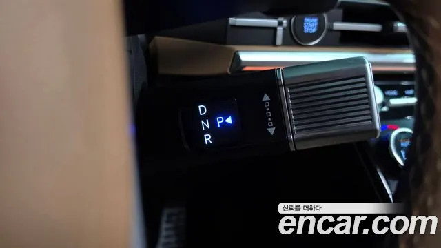 Hyundai Santa Fe MX5 — Фото автомобиля 12
