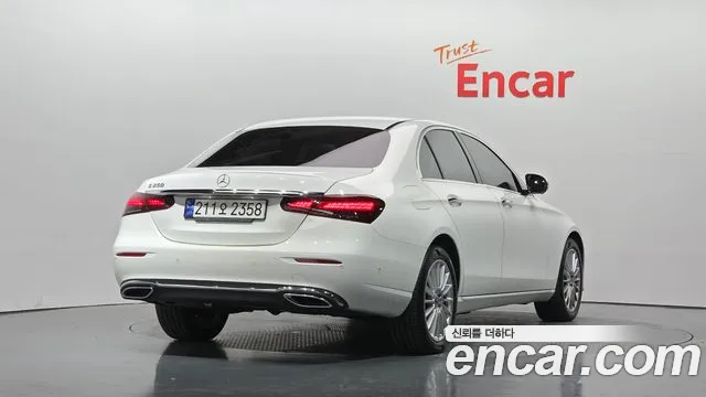 Mercedes-Benz E-Class W213 — Фото автомобиля 2
