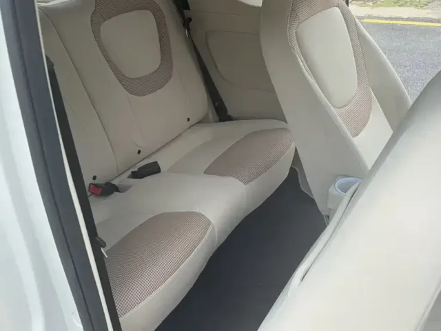 Wuling Hongguang Mini EV — Фото автомобиля 14
