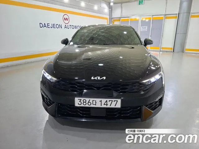 Kia K5 — Фото автомобиля 2