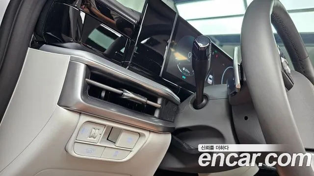 Hyundai Grandeur GN7 — Фото автомобиля 26