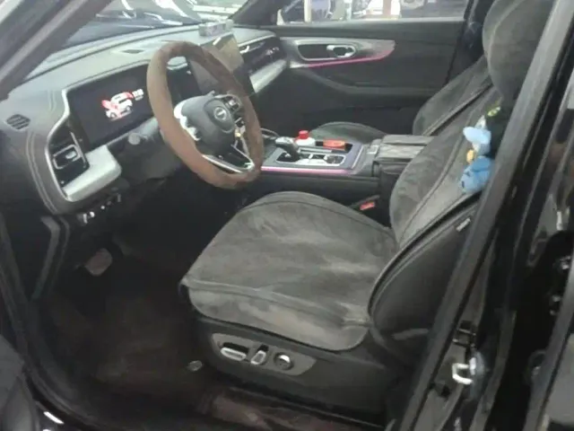 GAC Trumpchi GS8 — Фото автомобиля 9