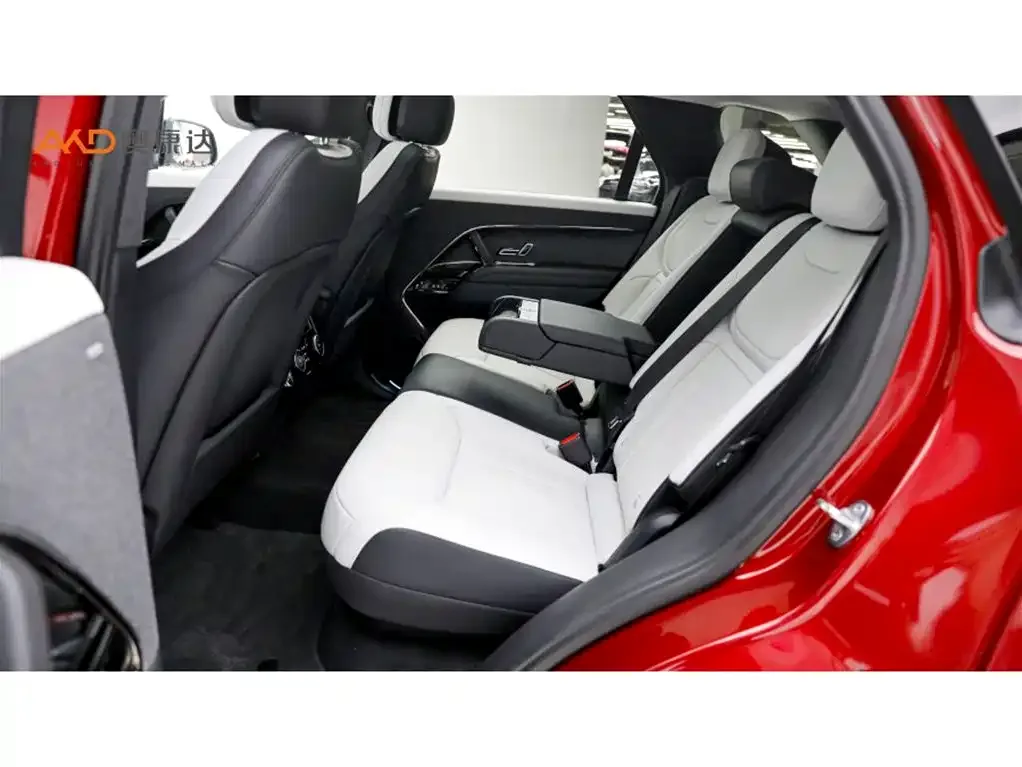 Land Rover Range Rover Sport PHEV 2023 P510e Plug-in Hybrid First Edition — Фото автомобиля 7