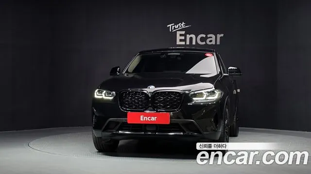 BMW X4 — Фото автомобиля 3
