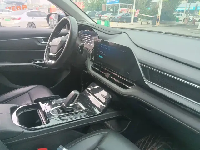 Wuling Victory — Фото автомобиля 4
