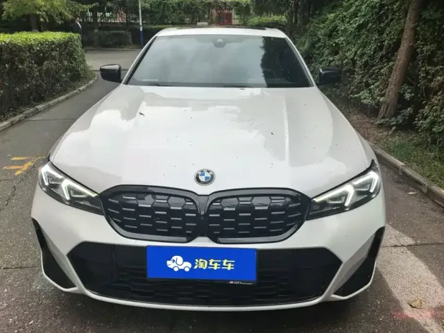 Фотография автомобиля — BMW 3 Series