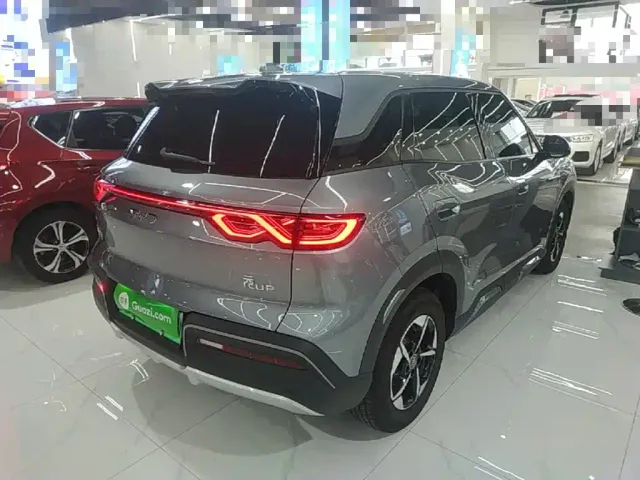 BYD Yuan UP — Фото автомобиля 6
