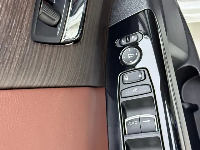 Honda Odyssey — Фото автомобиля 23