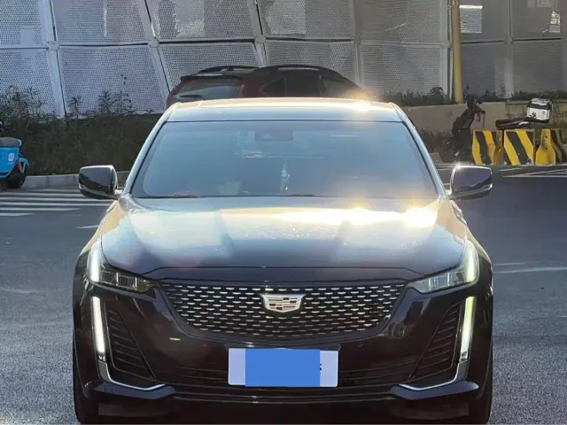 Cadillac CT5 — Фото автомобиля 2