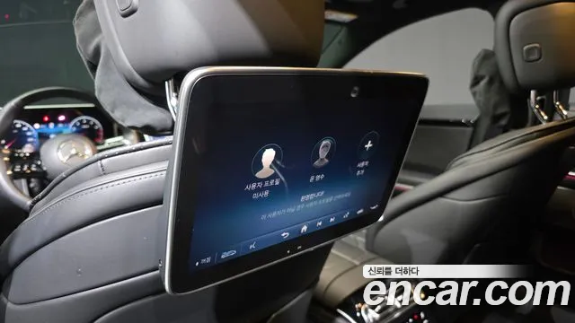 Mercedes-Benz S-Class — Фото автомобиля 30