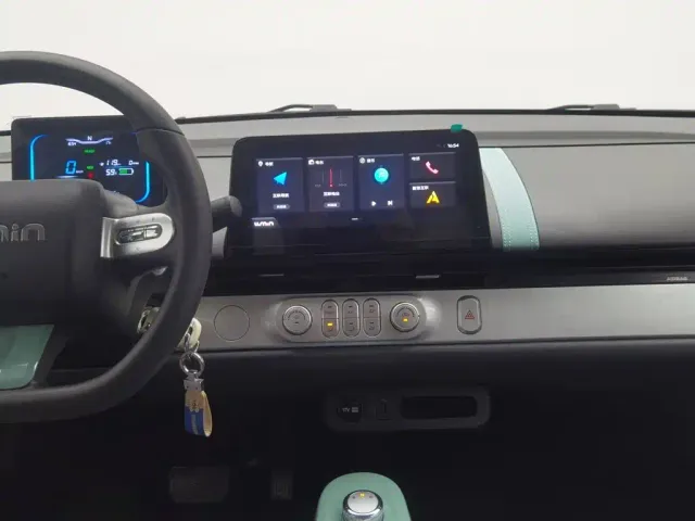Changan Lumin — Фото автомобиля 12