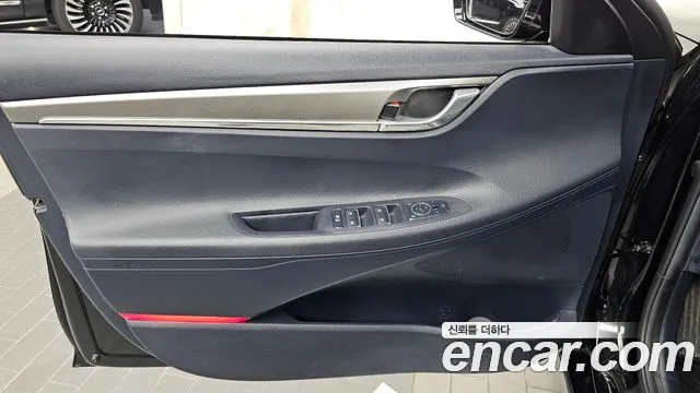 Hyundai Grandeur New — Фото автомобиля 13