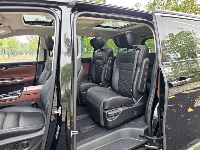 GAC Trumpchi E8 — Фото автомобиля 10