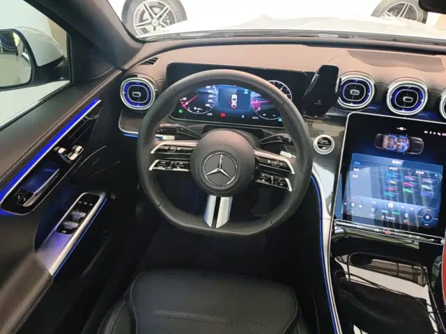 Mercedes-Benz C-Class — Фото автомобиля 10