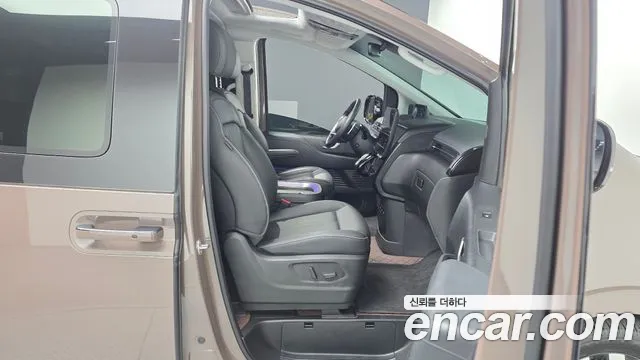 Hyundai Staria — Фото автомобиля 17