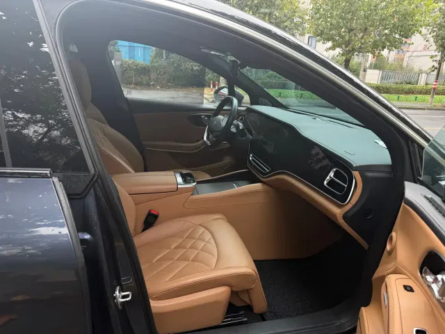 Roewe Feifan R7 — Фото автомобиля 5