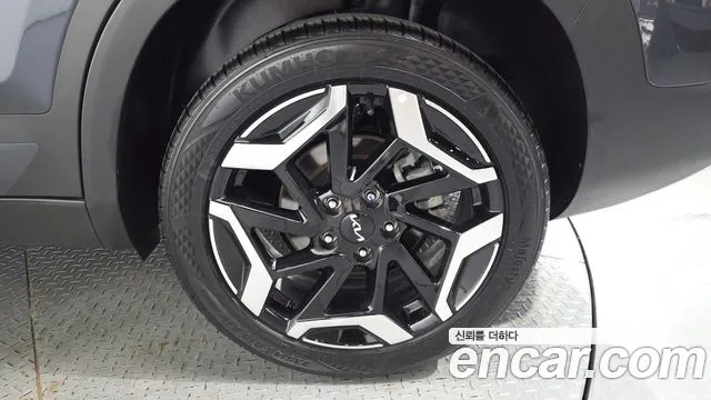 Kia Seltos Новый Seltos Бензин 2.0 2WD — Фото автомобиля 20