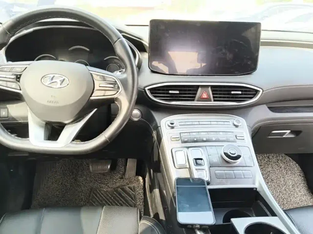 Hyundai Santa Fe — Фото автомобиля 13