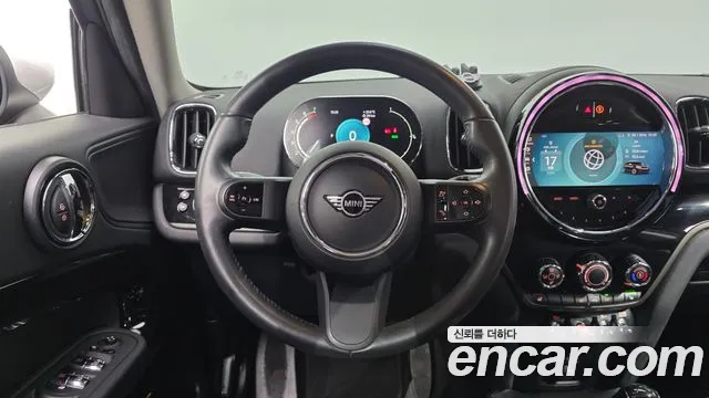 MINI Countryman — Фото автомобиля 13