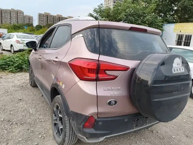 BYD Yuan Pro — Фото автомобиля 4