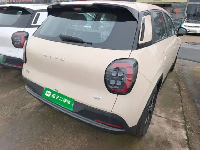 GAC Aion UT — Фото автомобиля 6