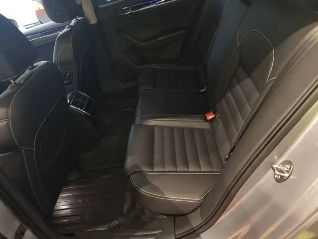 Skoda Superb — Фото автомобиля 16