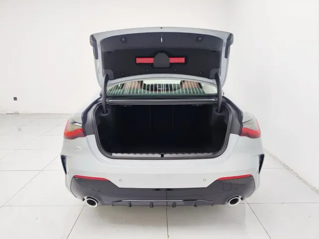 BMW 4 Series — Фото автомобиля 12