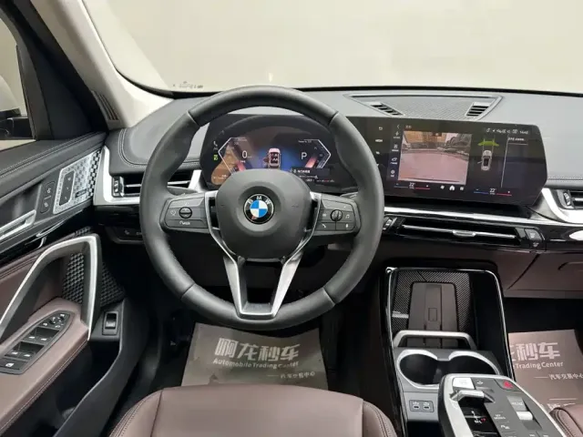 BMW X1 — Фото автомобиля 9