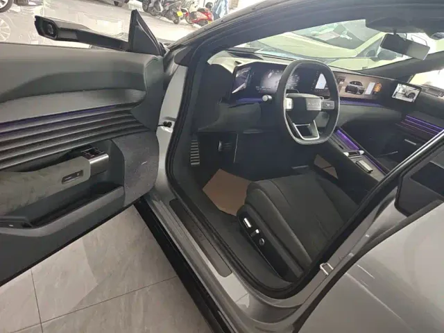 Audi E5 Sportback — Фото автомобиля 15
