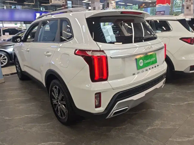 Kia Sportage — Фото автомобиля 4
