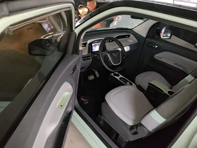 Wuling Hongguang Mini EV — Фото автомобиля 15