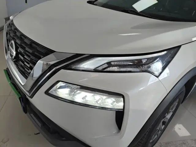 Nissan X-Trail — Фото автомобиля 18
