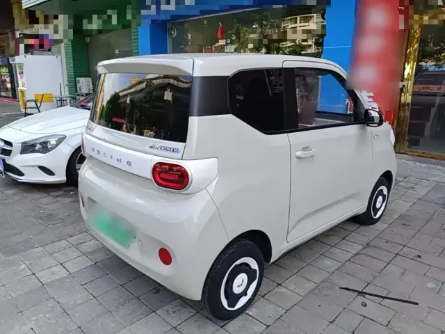 Wuling Hongguang Mini EV — Фото автомобиля 6
