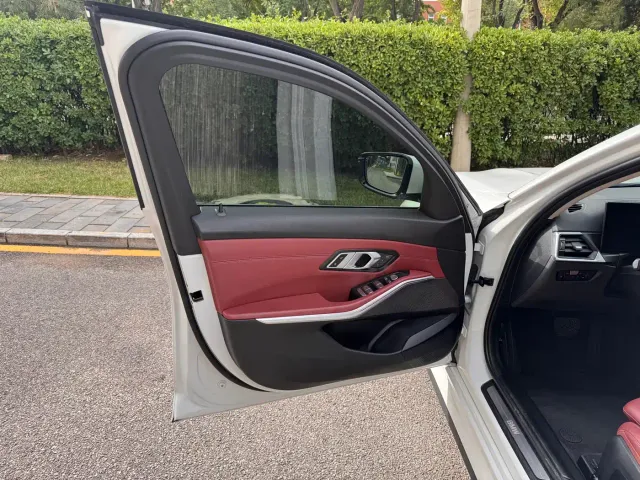 BMW i3 — Фото автомобиля 5