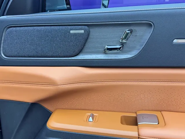 Jetour X70L — Фото автомобиля 12