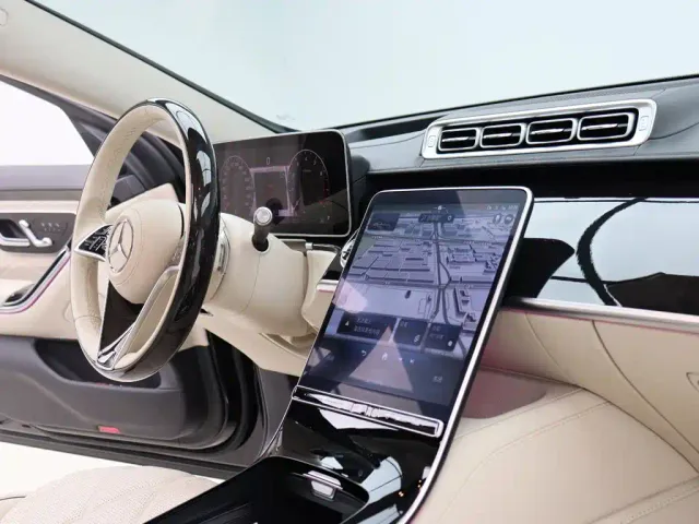 Mercedes-Benz Maybach S-Class — Фото автомобиля 14
