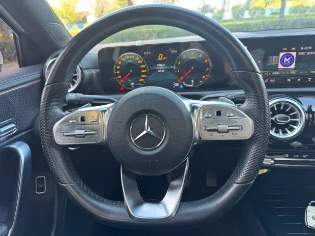 Mercedes-Benz A-Class — Фото автомобиля 11