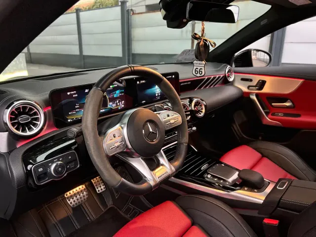 Mercedes-Benz CLA-Class AMG — Фото автомобиля 9