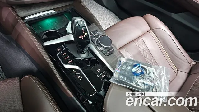BMW Gran Turismo — Фото автомобиля 9