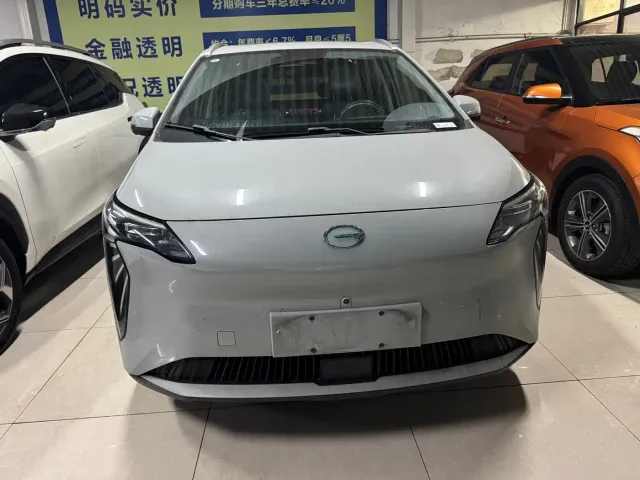 GAC Aion Y — Фото автомобиля 2