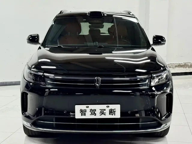 Aito M7 — Фото автомобиля 2