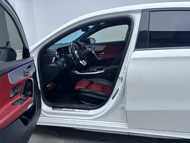 Mercedes-Benz A-Class AMG — Фото автомобиля 18
