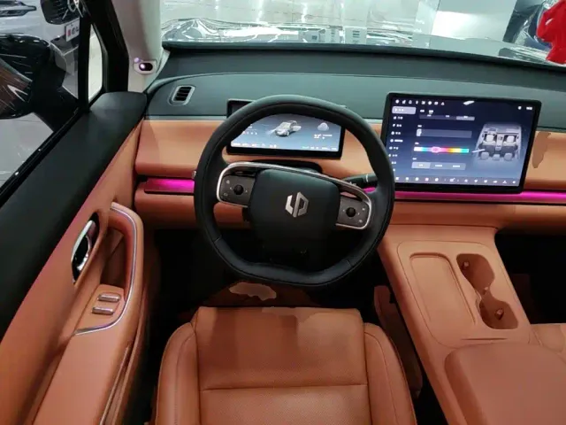 Leapmotor C10 — Фото автомобиля 10