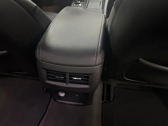 Cadillac CT5 — Фото автомобиля 13