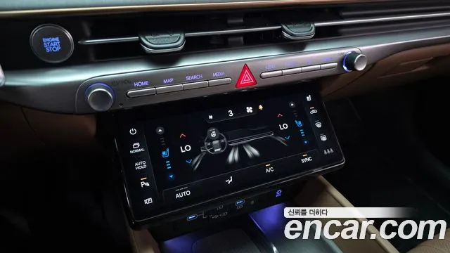 Hyundai Grandeur Grandeur (GN7) 3.5 Бензин 4WD — Фото автомобиля 30